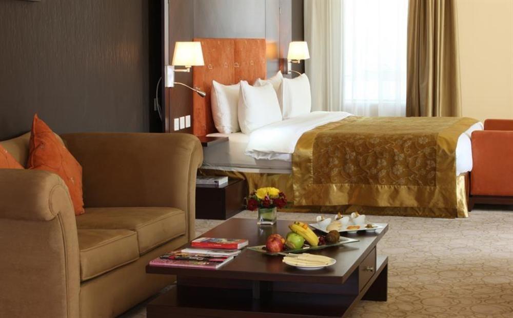 Amt Mena Aparthotel Doha Kültér fotó